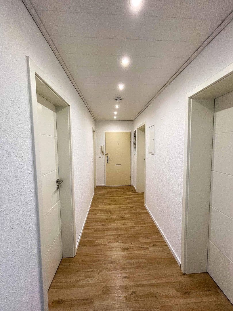 Prenájom bytu 3-izbový 60 m², Vöhrumer Straße 165, Peine, Dolné Sasko Prenájom bytu 3-izbový 60 m², Vöhrumer Straße 165, Peine, Dolné Sasko