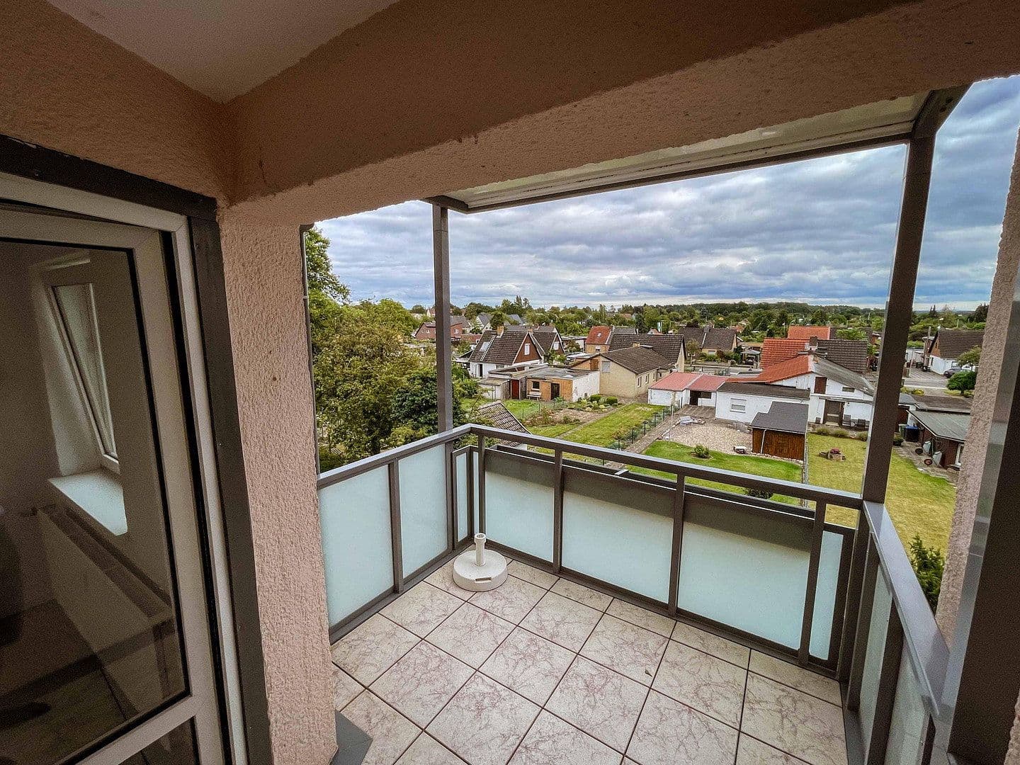 Prenájom bytu 3-izbový 60 m², Vöhrumer Straße 165, Peine, Dolné Sasko Prenájom bytu 3-izbový 60 m², Vöhrumer Straße 165, Peine, Dolné Sasko