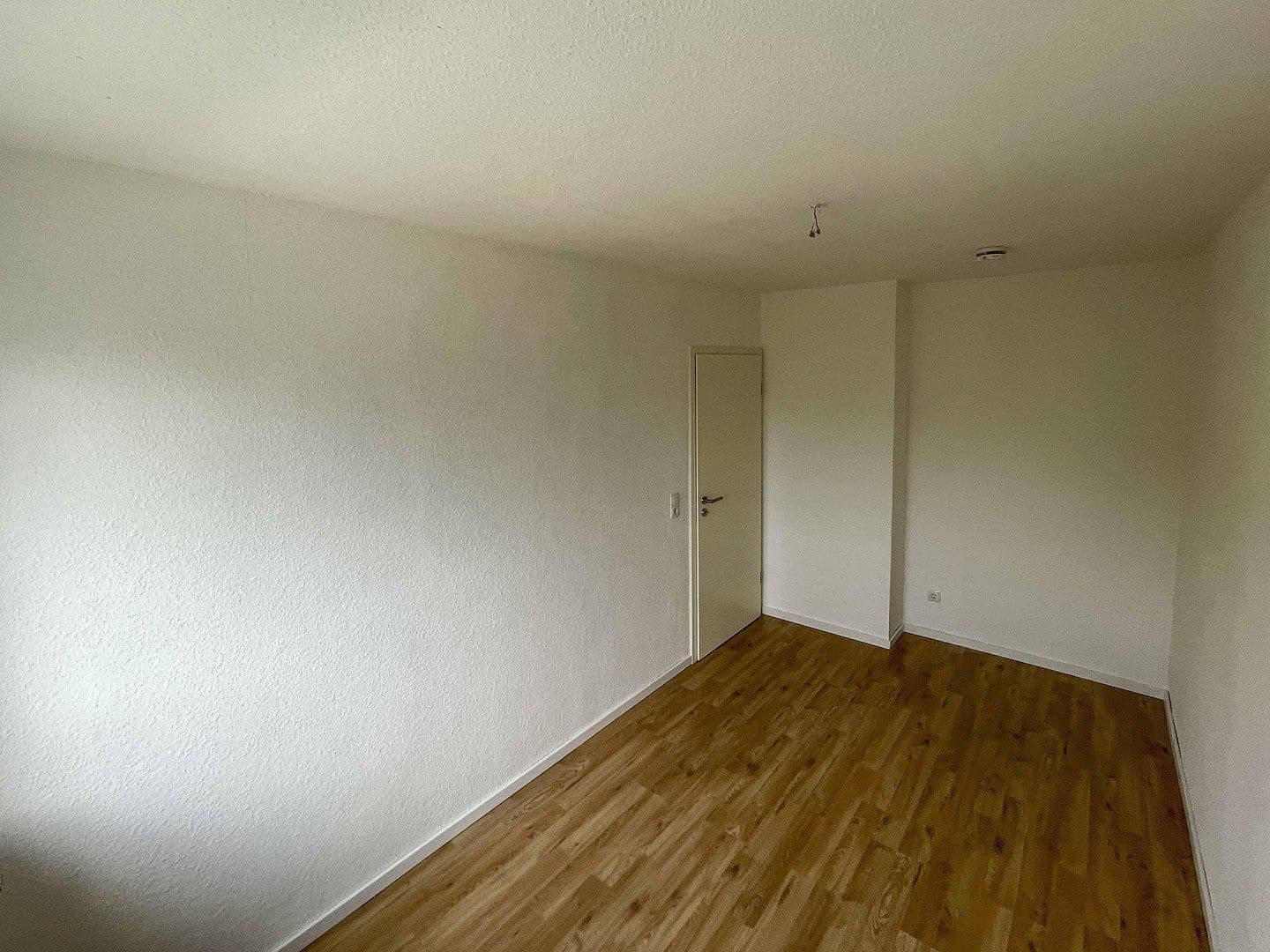 Prenájom bytu 3-izbový 60 m², Vöhrumer Straße 165, Peine, Dolné Sasko Prenájom bytu 3-izbový 60 m², Vöhrumer Straße 165, Peine, Dolné Sasko