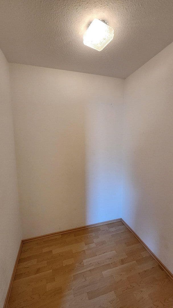 Predaj bytu 2-izbový 70 m², Michaelstraße 172, Schwäbisch Hall, Bádensko-Wurttembersko Predaj bytu 2-izbový 70 m², Michaelstraße 172, Schwäbisch Hall, Bádensko-Wurttembersko
