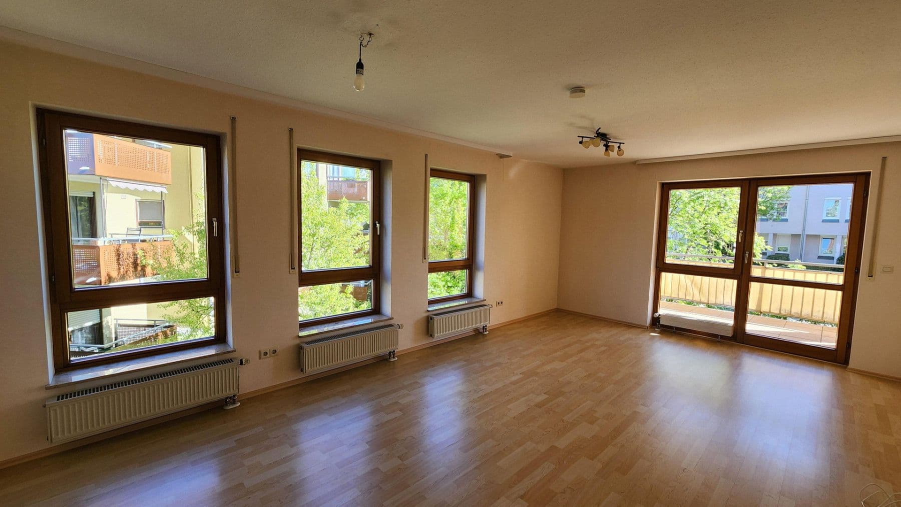 Predaj bytu 2-izbový 70 m², Michaelstraße 172, Schwäbisch Hall, Bádensko-Wurttembersko Predaj bytu 2-izbový 70 m², Michaelstraße 172, Schwäbisch Hall, Bádensko-Wurttembersko