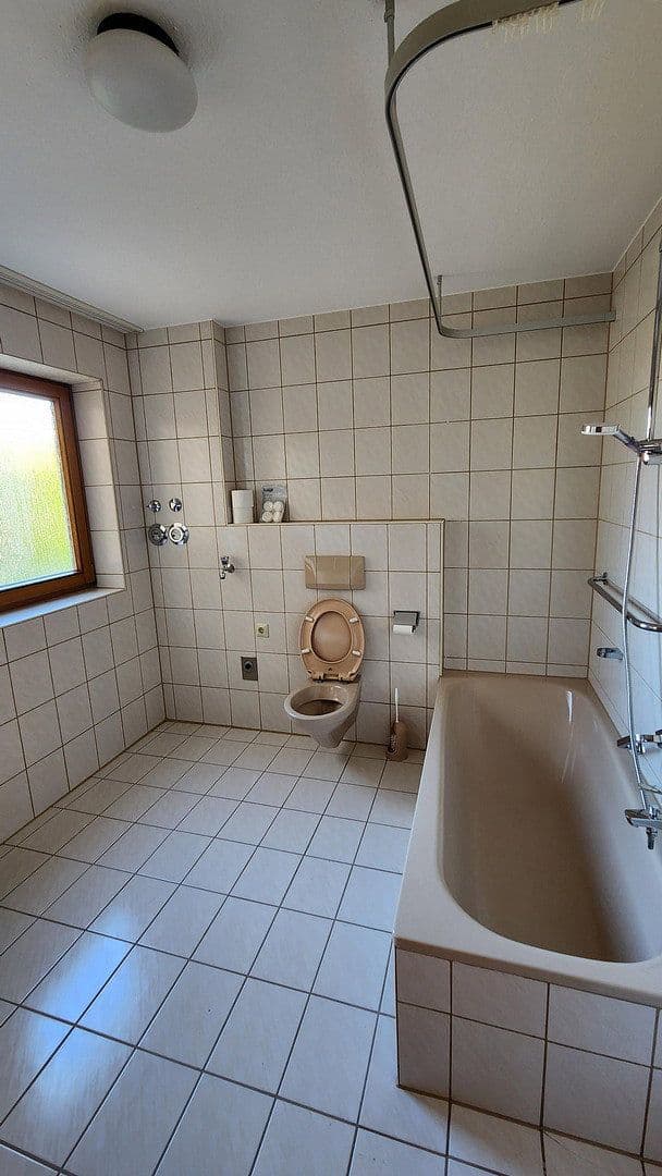 Predaj bytu 2-izbový 70 m², Michaelstraße 172, Schwäbisch Hall, Bádensko-Wurttembersko Predaj bytu 2-izbový 70 m², Michaelstraße 172, Schwäbisch Hall, Bádensko-Wurttembersko