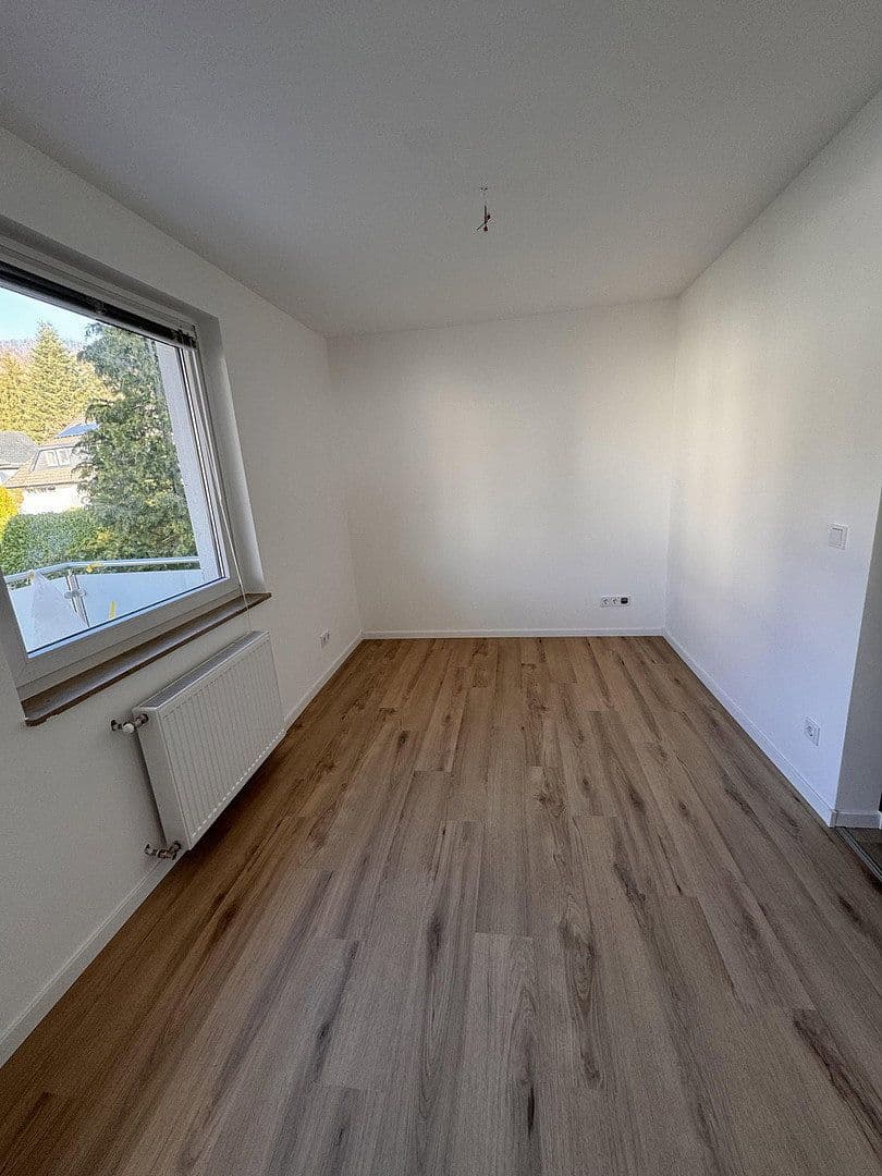 Prenájom bytu 2-izbový 65 m², Rinteln, Dolné Sasko Prenájom bytu 2-izbový 65 m², Rinteln, Dolné Sasko