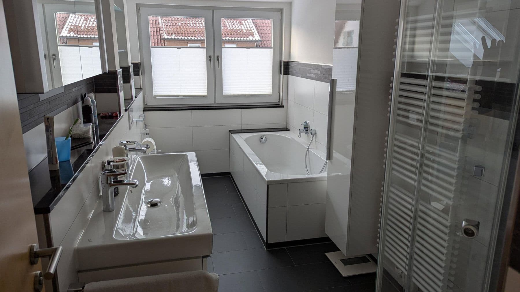 Predaj domu 247 m², pozemok 838 m², Bad Liebenzell, Bádensko-Wurttembersko Predaj domu 247 m², pozemok 838 m², Bad Liebenzell, Bádensko-Wurttembersko