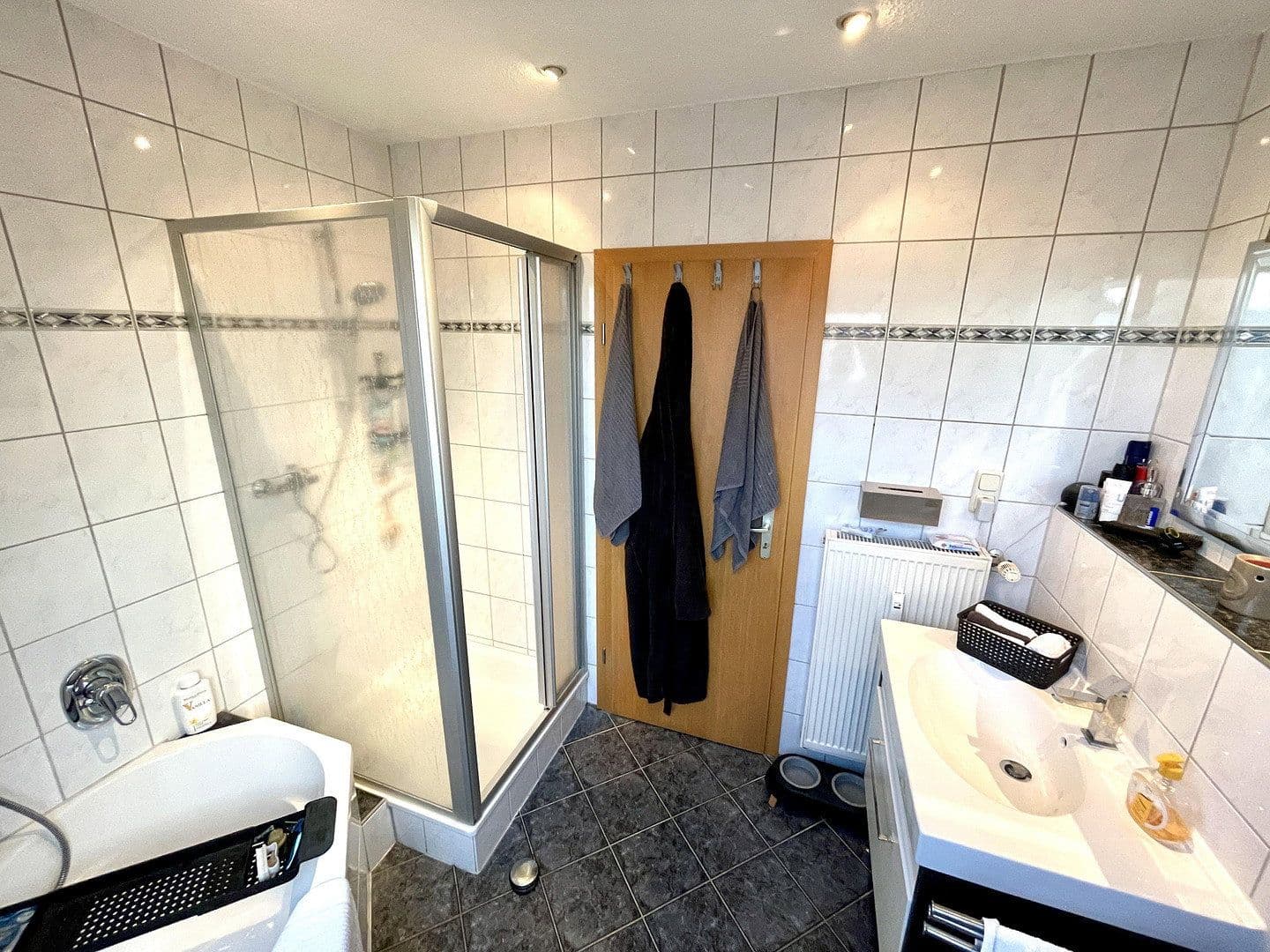 Prenájom bytu 2-izbový 86 m², Torgauer Str. 15, Gelsenkirchen, Severné Porýnie - Westfálsko Prenájom bytu 2-izbový 86 m², Torgauer Str. 15, Gelsenkirchen, Severné Porýnie - Westfálsko