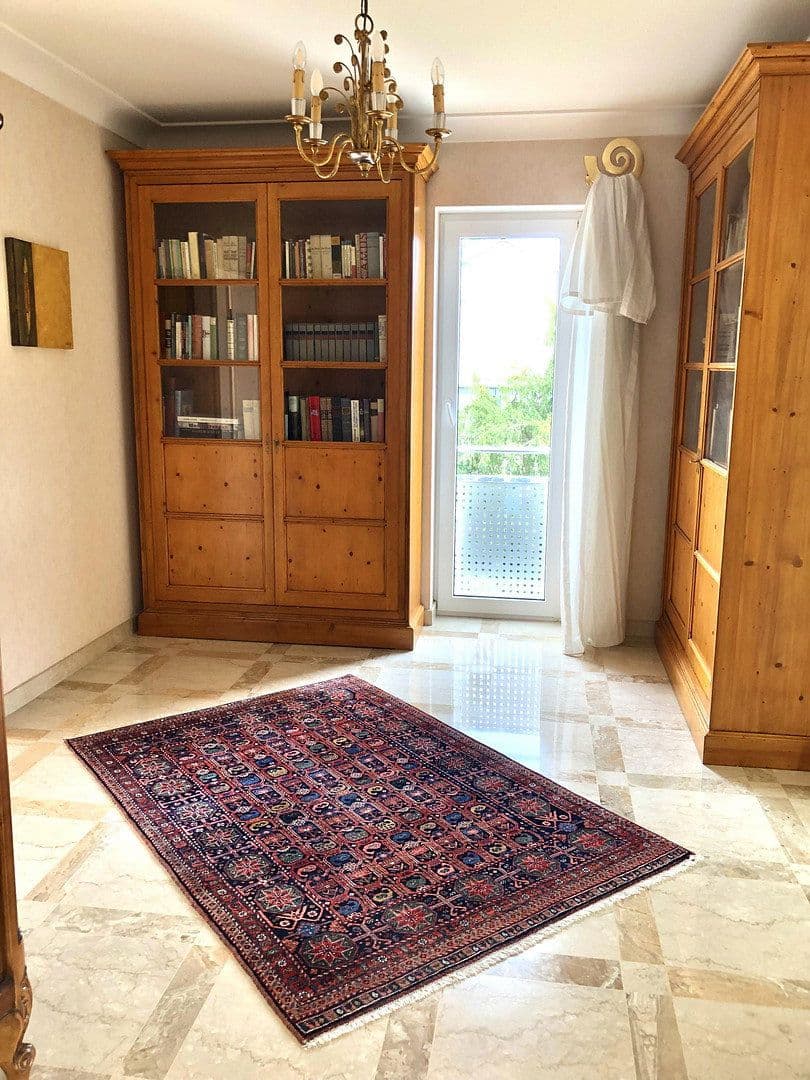 Predaj bytu 4-izbový 126 m², Neustadt, Porýnie-Falcko Predaj bytu 4-izbový 126 m², Neustadt, Porýnie-Falcko