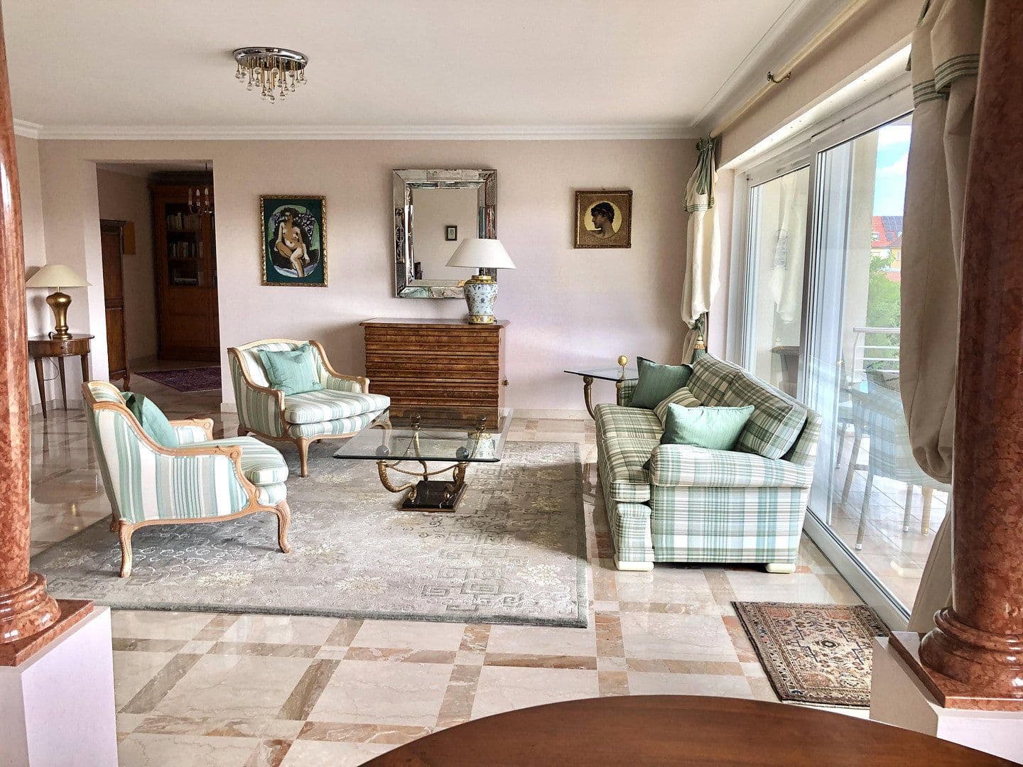 Predaj bytu 4-izbový 126 m², Neustadt, Porýnie-Falcko Predaj bytu 4-izbový 126 m², Neustadt, Porýnie-Falcko