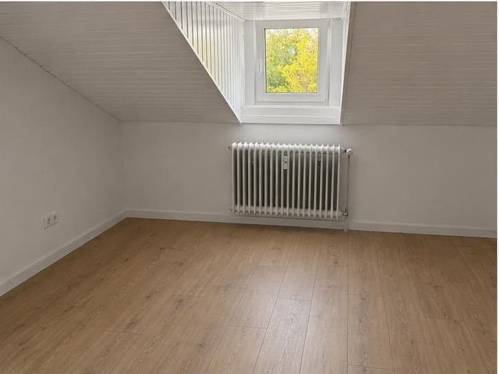 Prenájom bytu 4-izbový 120 m², Starnberg, Bavorsko Prenájom bytu 4-izbový 120 m², Starnberg, Bavorsko