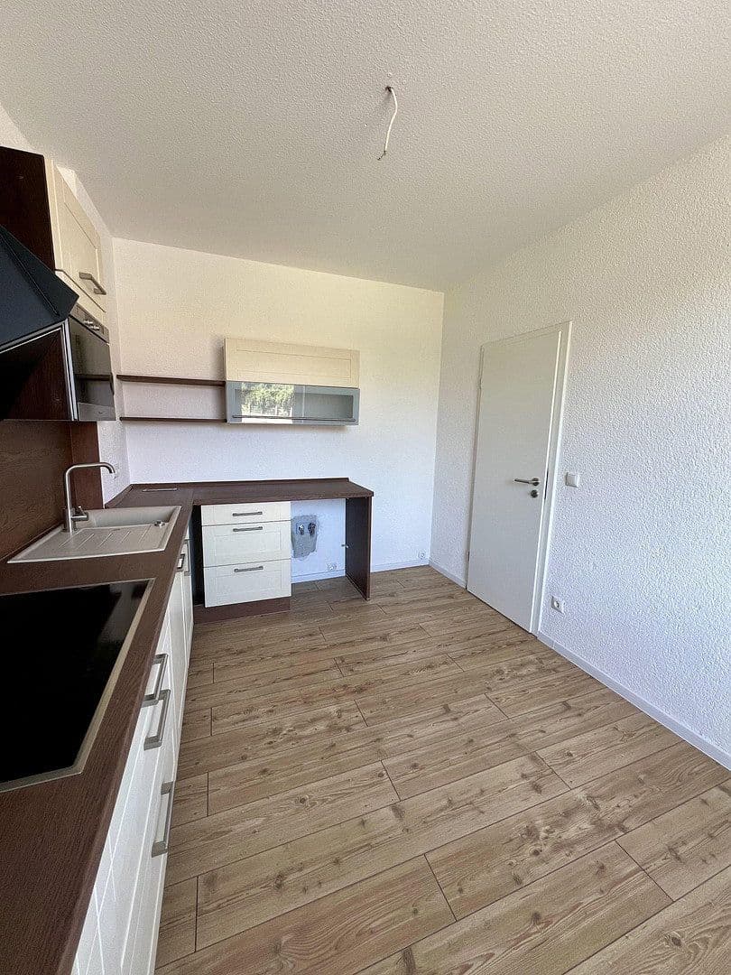 Prenájom bytu 2-izbový 53 m², Turmstrasse 18, Dessau, Sasko-Anhaltsko Prenájom bytu 2-izbový 53 m², Turmstrasse 18, Dessau, Sasko-Anhaltsko