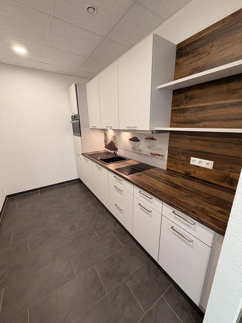 Prenájom kancelárie 27 m², Braaker Bogen, Braak, Šlezvicko-Holštajnsko Prenájom kancelárie 27 m², Braaker Bogen, Braak, Šlezvicko-Holštajnsko