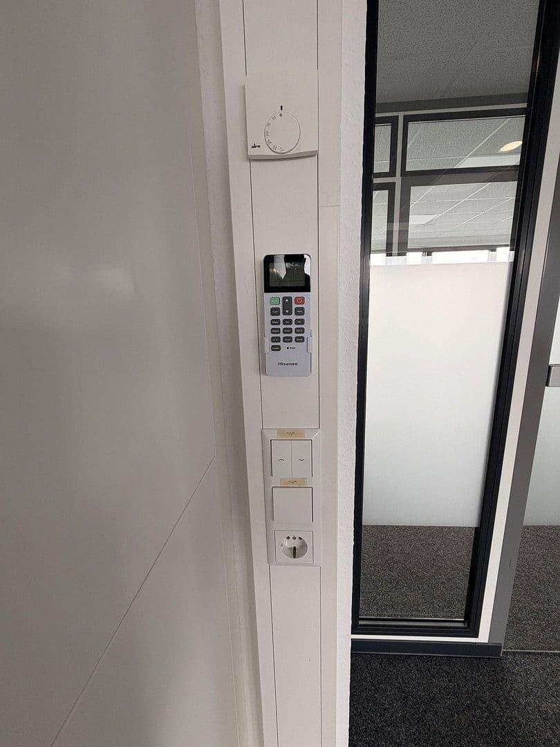Prenájom kancelárie 27 m², Braaker Bogen, Braak, Šlezvicko-Holštajnsko Prenájom kancelárie 27 m², Braaker Bogen, Braak, Šlezvicko-Holštajnsko