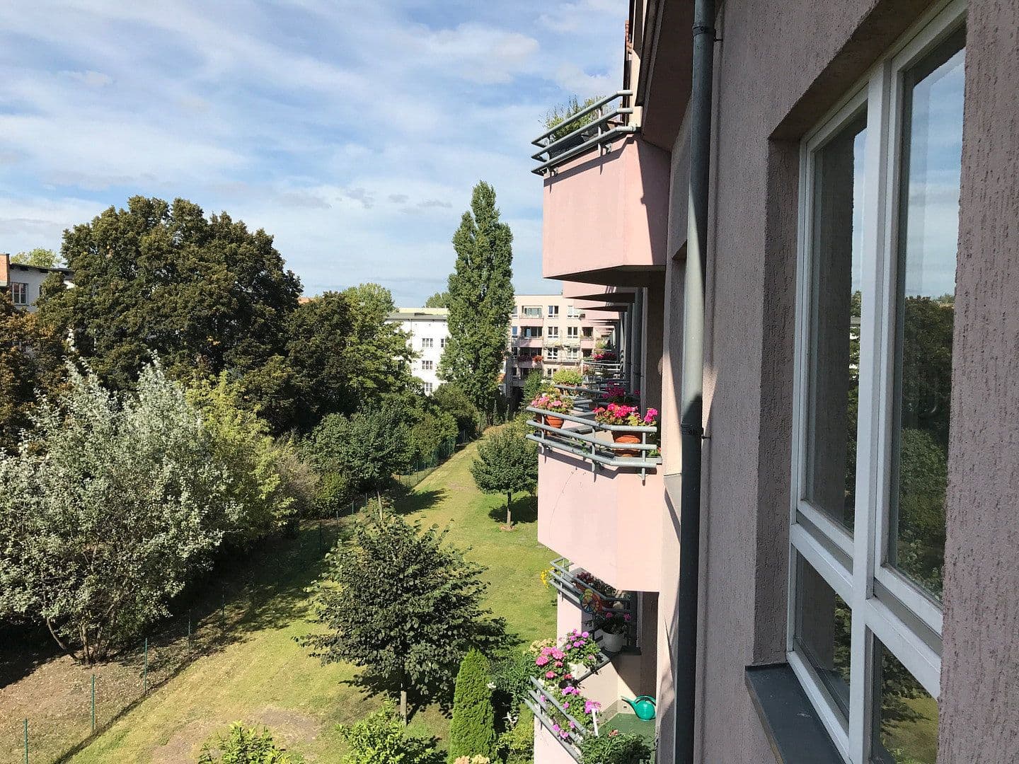 Predaj bytu 2-izbový 70 m², Einbecker Str. 64 d, Berlin-Lichtenberg, Berlín Predaj bytu 2-izbový 70 m², Einbecker Str. 64 d, Berlin-Lichtenberg, Berlín