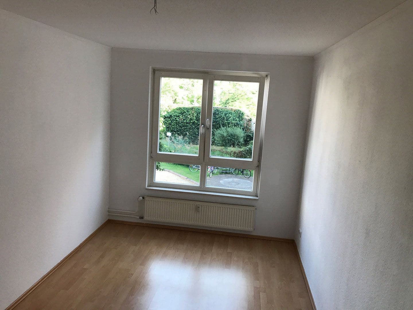 Predaj bytu 2-izbový 70 m², Einbecker Str. 64 d, Berlin-Lichtenberg, Berlín Predaj bytu 2-izbový 70 m², Einbecker Str. 64 d, Berlin-Lichtenberg, Berlín