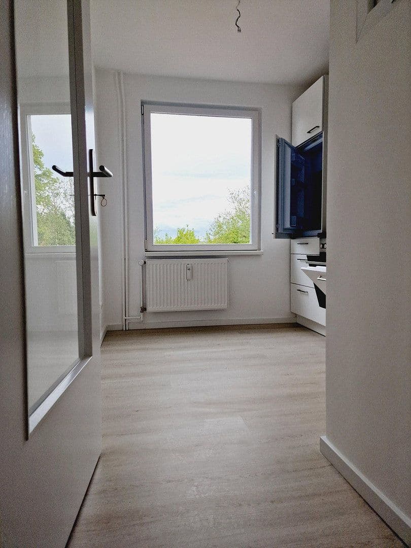 Prenájom bytu 3-izbový 67 m², Königsberger Straße 83, Wolfsburg, Dolné Sasko Prenájom bytu 3-izbový 67 m², Königsberger Straße 83, Wolfsburg, Dolné Sasko