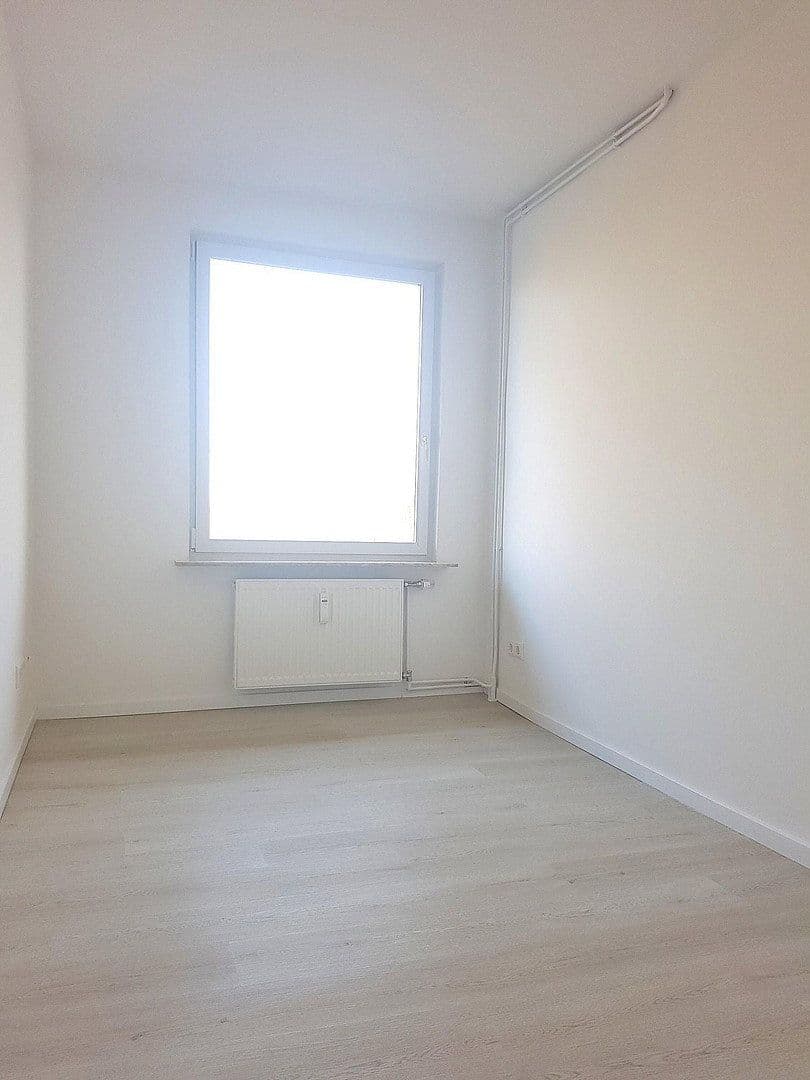 Prenájom bytu 3-izbový 67 m², Königsberger Straße 83, Wolfsburg, Dolné Sasko Prenájom bytu 3-izbový 67 m², Königsberger Straße 83, Wolfsburg, Dolné Sasko