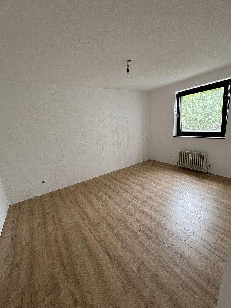Prenájom bytu 3-izbový 114 m², Bietigheim-Bissingen, Bádensko-Wurttembersko Prenájom bytu 3-izbový 114 m², Bietigheim-Bissingen, Bádensko-Wurttembersko