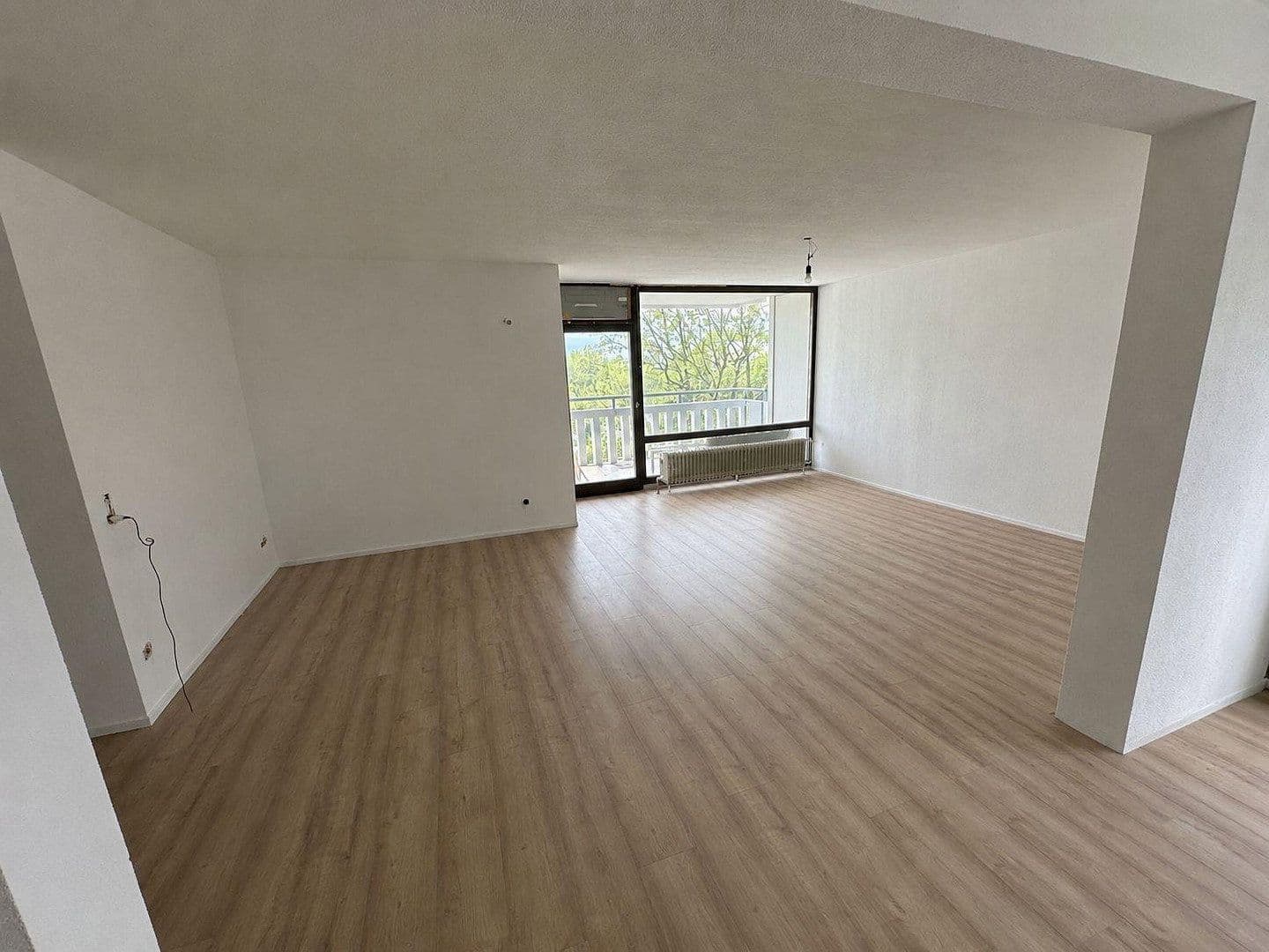 Prenájom bytu 3-izbový 114 m², Bietigheim-Bissingen, Bádensko-Wurttembersko Prenájom bytu 3-izbový 114 m², Bietigheim-Bissingen, Bádensko-Wurttembersko
