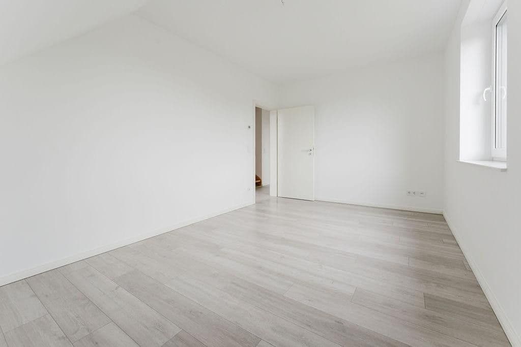 Predaj domu 118 m², pozemok 455 m², Winsen (Luhe), Dolné Sasko Predaj domu 118 m², pozemok 455 m², Winsen (Luhe), Dolné Sasko