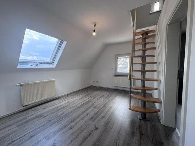 Predaj domu 113 m², pozemok 567 m², Florstadt, Hesensko Predaj domu 113 m², pozemok 567 m², Florstadt, Hesensko