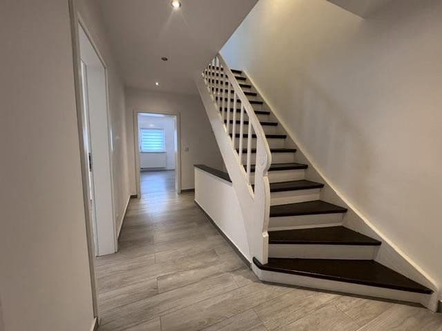 Predaj domu 113 m², pozemok 567 m², Florstadt, Hesensko Predaj domu 113 m², pozemok 567 m², Florstadt, Hesensko