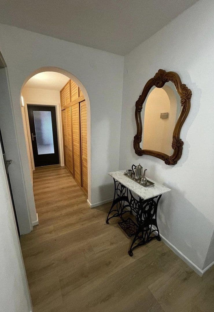 Predaj domu 204 m², pozemok 742 m², Rotenburg an der Fulda, Hesensko Predaj domu 204 m², pozemok 742 m², Rotenburg an der Fulda, Hesensko