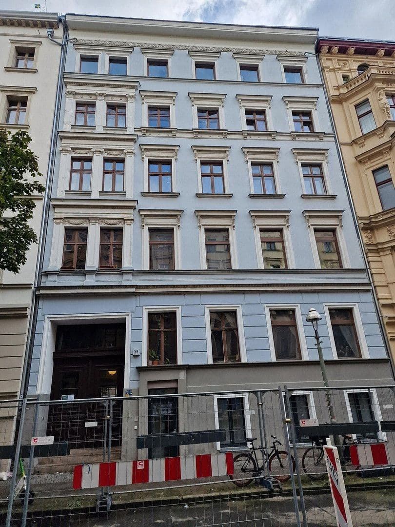 Prenájom kancelárie 14 m², Lausitzer Str. 35, Berlin, Berlín Prenájom kancelárie 14 m², Lausitzer Str. 35, Berlin, Berlín