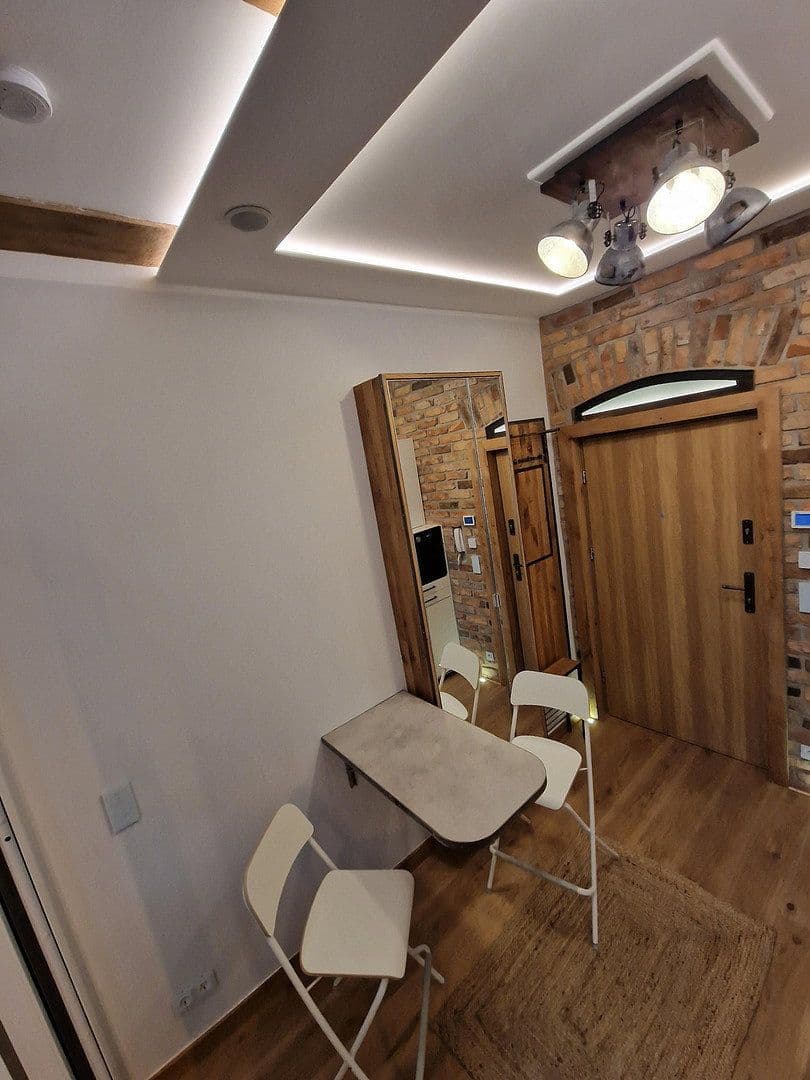Prenájom kancelárie 14 m², Lausitzer Str. 35, Berlin, Berlín Prenájom kancelárie 14 m², Lausitzer Str. 35, Berlin, Berlín