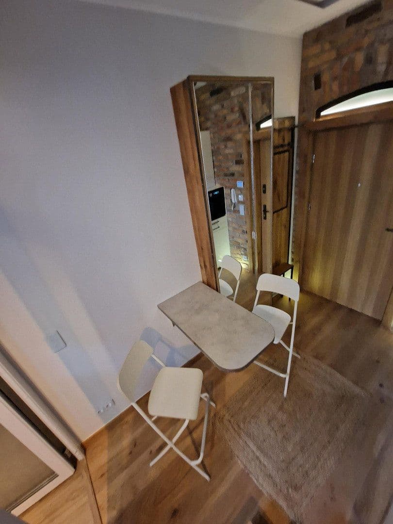 Prenájom kancelárie 14 m², Lausitzer Str. 35, Berlin, Berlín Prenájom kancelárie 14 m², Lausitzer Str. 35, Berlin, Berlín