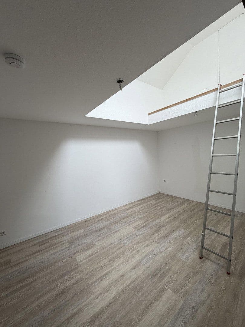 Prenájom domu 135 m², pozemok 360 m², Zülpich, Severné Porýnie - Westfálsko Prenájom domu 135 m², pozemok 360 m², Zülpich, Severné Porýnie - Westfálsko