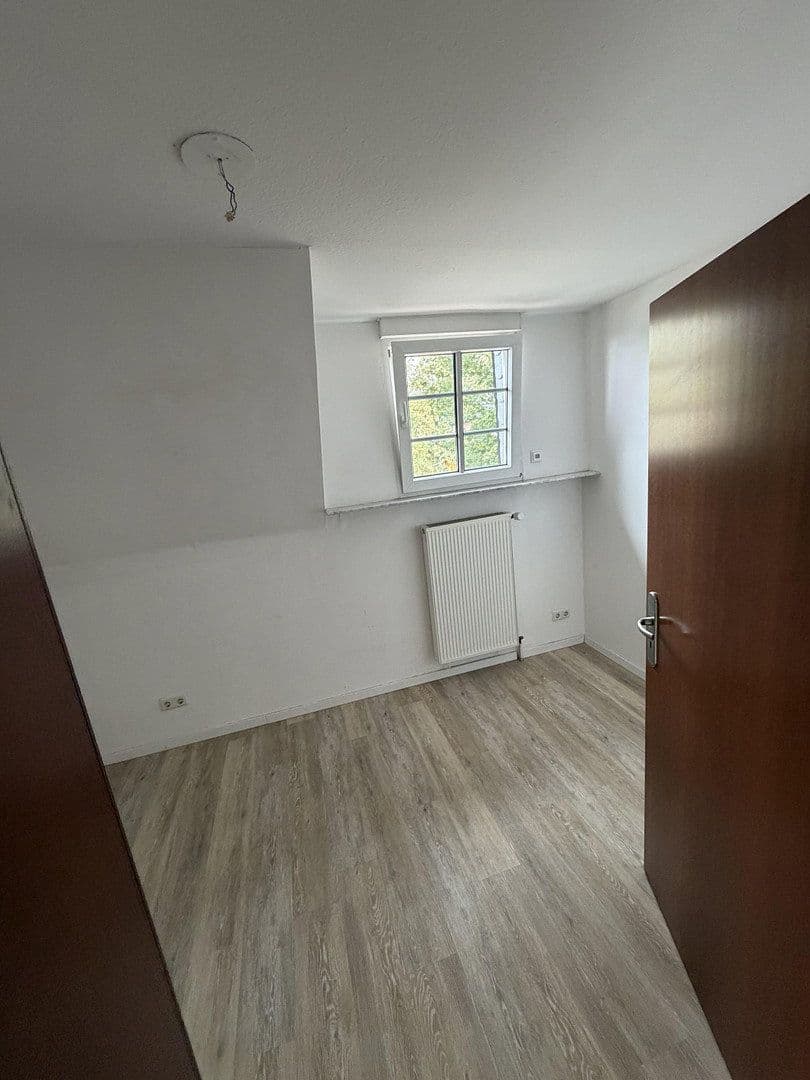 Prenájom domu 135 m², pozemok 360 m², Zülpich, Severné Porýnie - Westfálsko Prenájom domu 135 m², pozemok 360 m², Zülpich, Severné Porýnie - Westfálsko