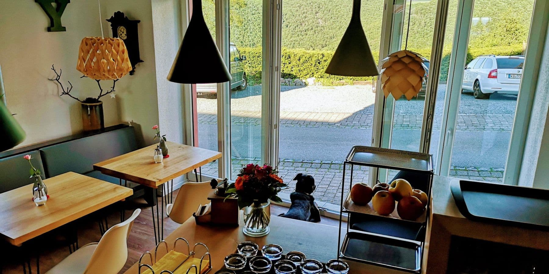 Predaj nebytového priestoru 8.300 m², Schloßstr. 14, Starkenburg, Porýnie-Falcko Predaj nebytového priestoru 8.300 m², Schloßstr. 14, Starkenburg, Porýnie-Falcko