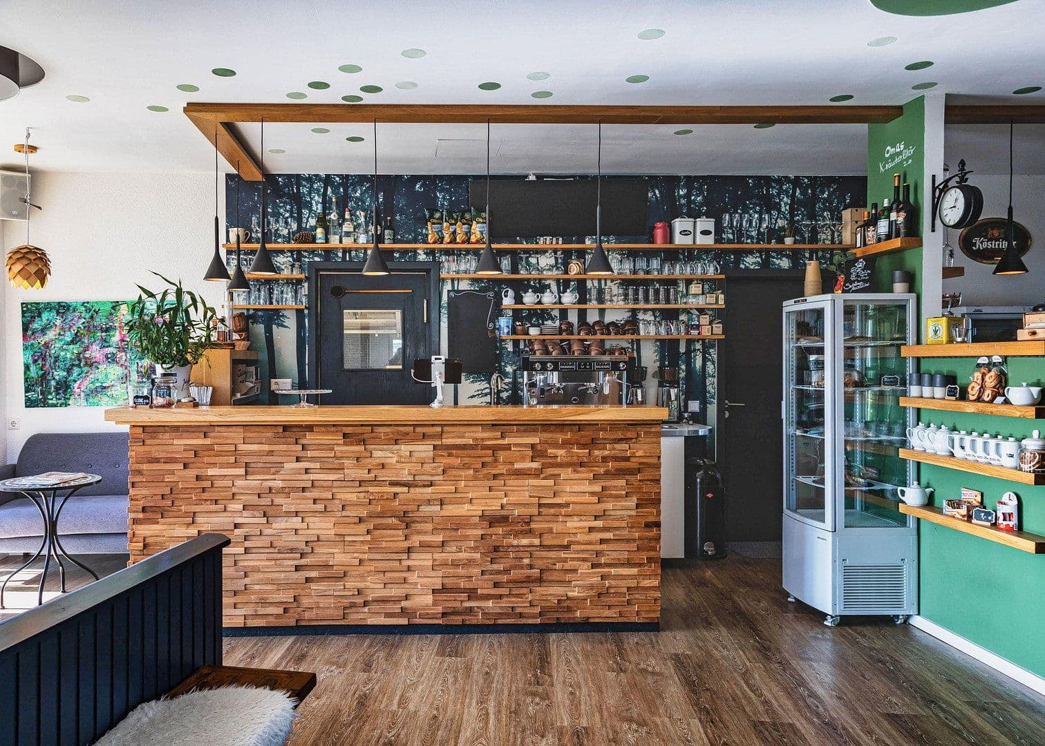 Predaj nebytového priestoru 8.300 m², Schloßstr. 14, Starkenburg, Porýnie-Falcko Predaj nebytového priestoru 8.300 m², Schloßstr. 14, Starkenburg, Porýnie-Falcko