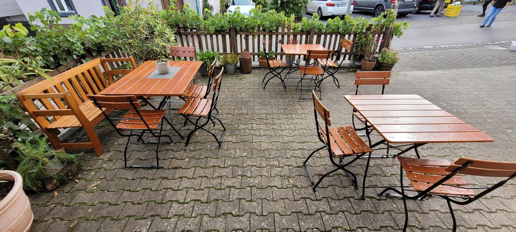 Predaj nebytového priestoru 8.300 m², Schloßstr. 14, Starkenburg, Porýnie-Falcko Predaj nebytového priestoru 8.300 m², Schloßstr. 14, Starkenburg, Porýnie-Falcko