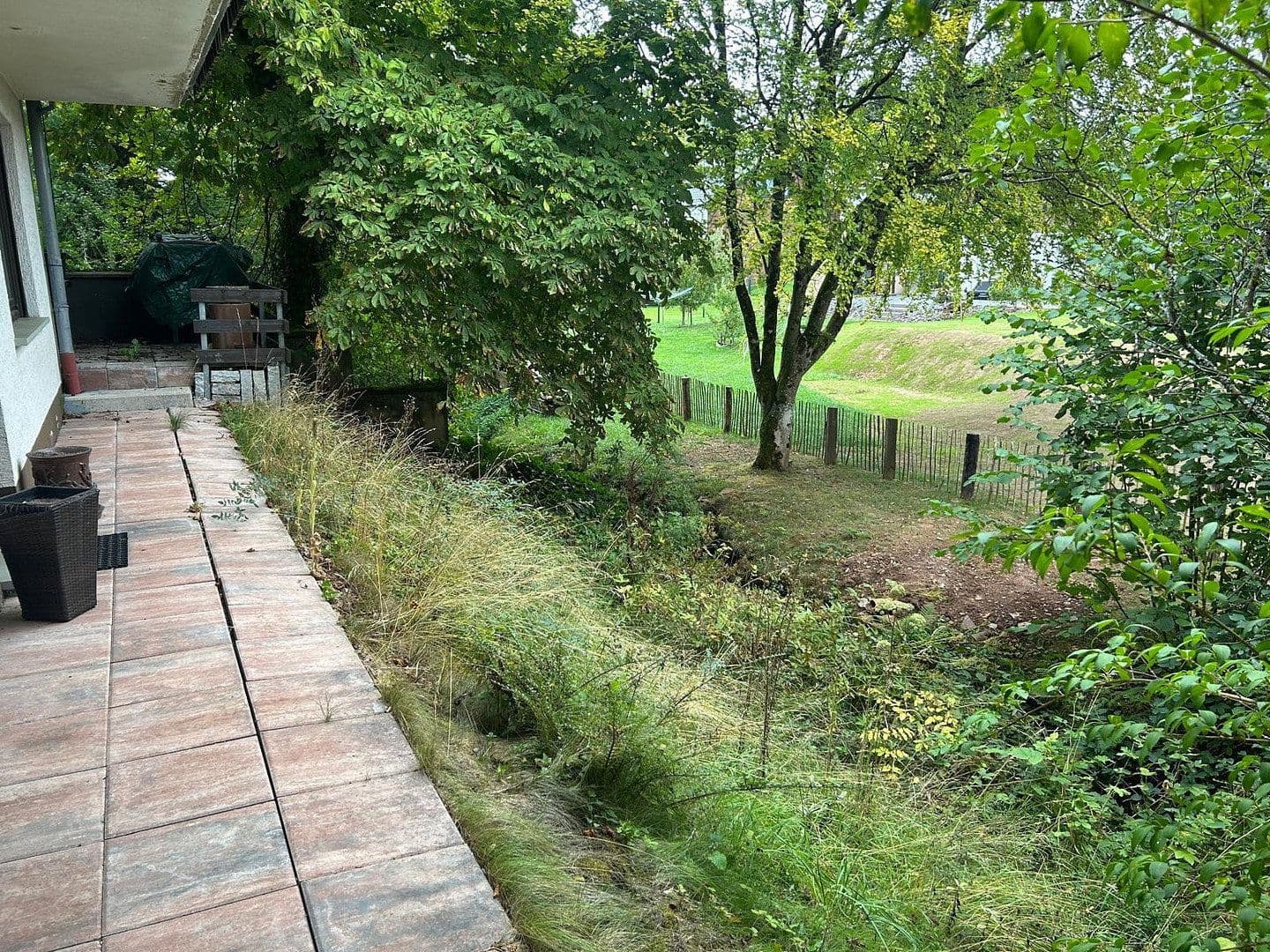 Predaj domu 132 m², pozemok 634 m², Neroth, Porýnie-Falcko Predaj domu 132 m², pozemok 634 m², Neroth, Porýnie-Falcko