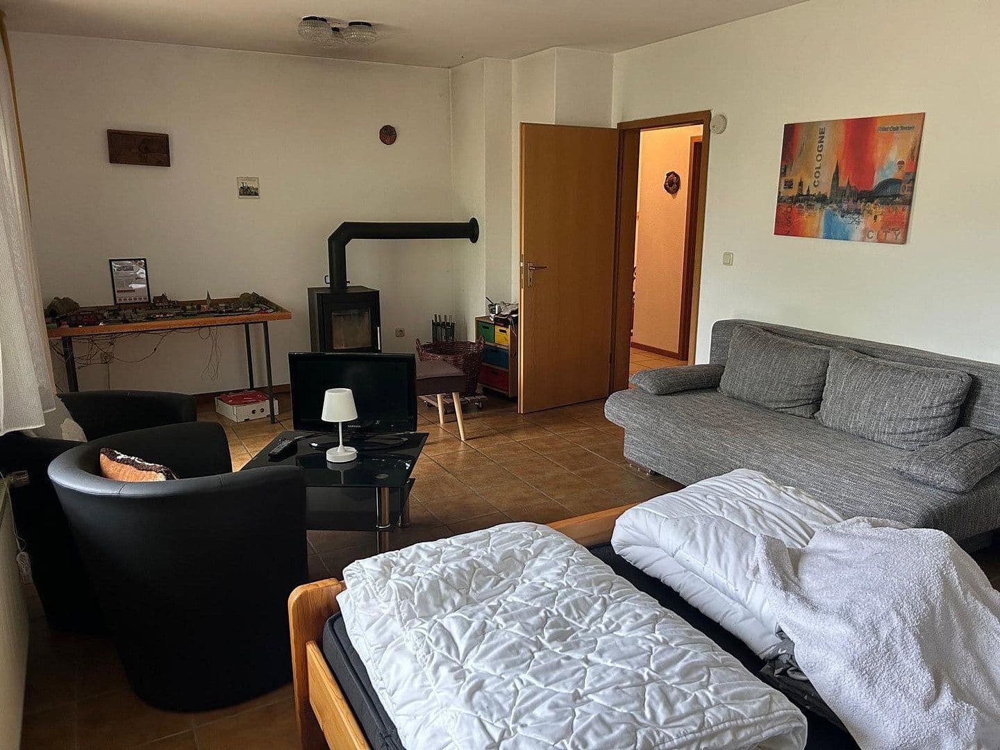 Predaj domu 132 m², pozemok 634 m², Neroth, Porýnie-Falcko Predaj domu 132 m², pozemok 634 m², Neroth, Porýnie-Falcko