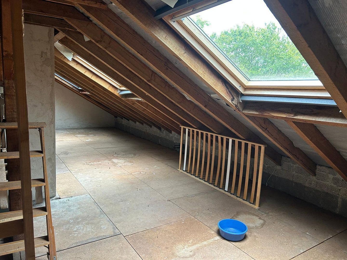 Predaj domu 132 m², pozemok 634 m², Neroth, Porýnie-Falcko Predaj domu 132 m², pozemok 634 m², Neroth, Porýnie-Falcko