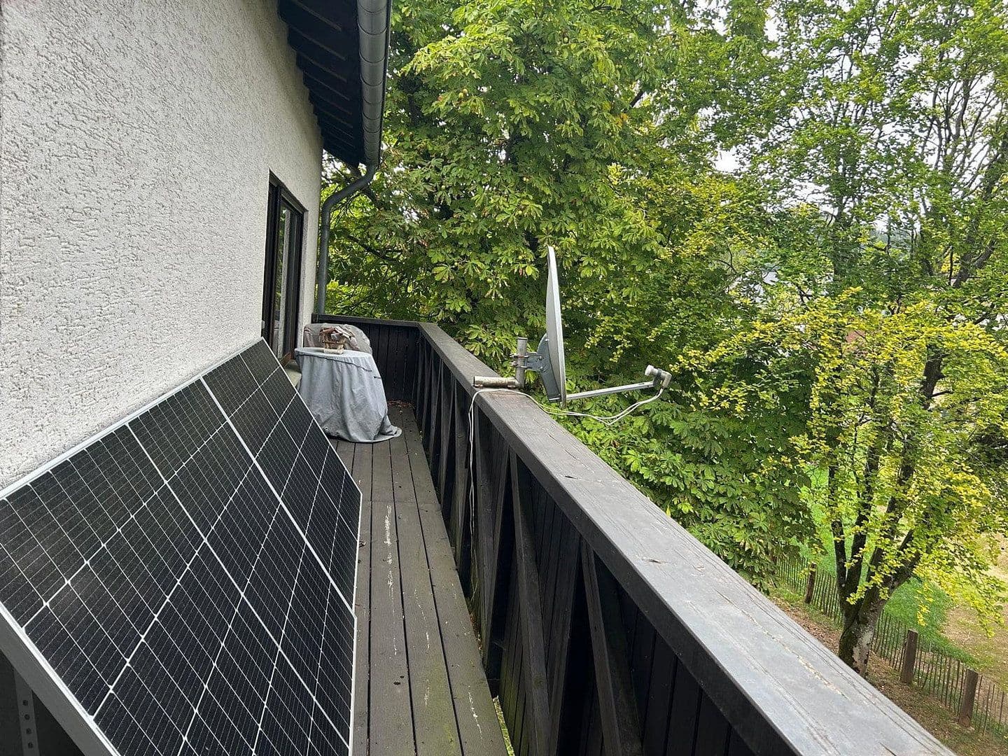 Predaj domu 132 m², pozemok 634 m², Neroth, Porýnie-Falcko Predaj domu 132 m², pozemok 634 m², Neroth, Porýnie-Falcko