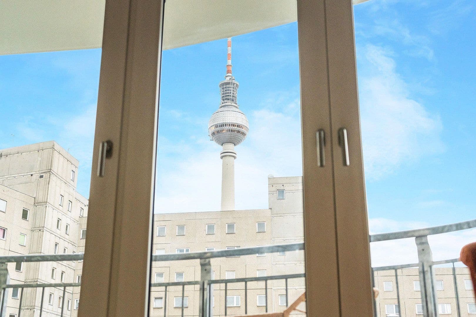Prenájom bytu 2-izbový 42 m², Kleine Alexanderstraße 5, Berlin, Berlín Prenájom bytu 2-izbový 42 m², Kleine Alexanderstraße 5, Berlin, Berlín