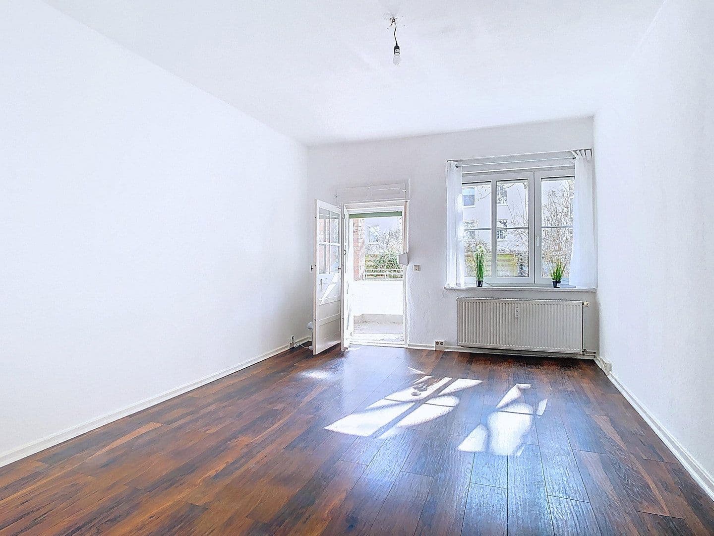 Predaj bytu 3-izbový 68 m², Berlin, Berlín Predaj bytu 3-izbový 68 m², Berlin, Berlín