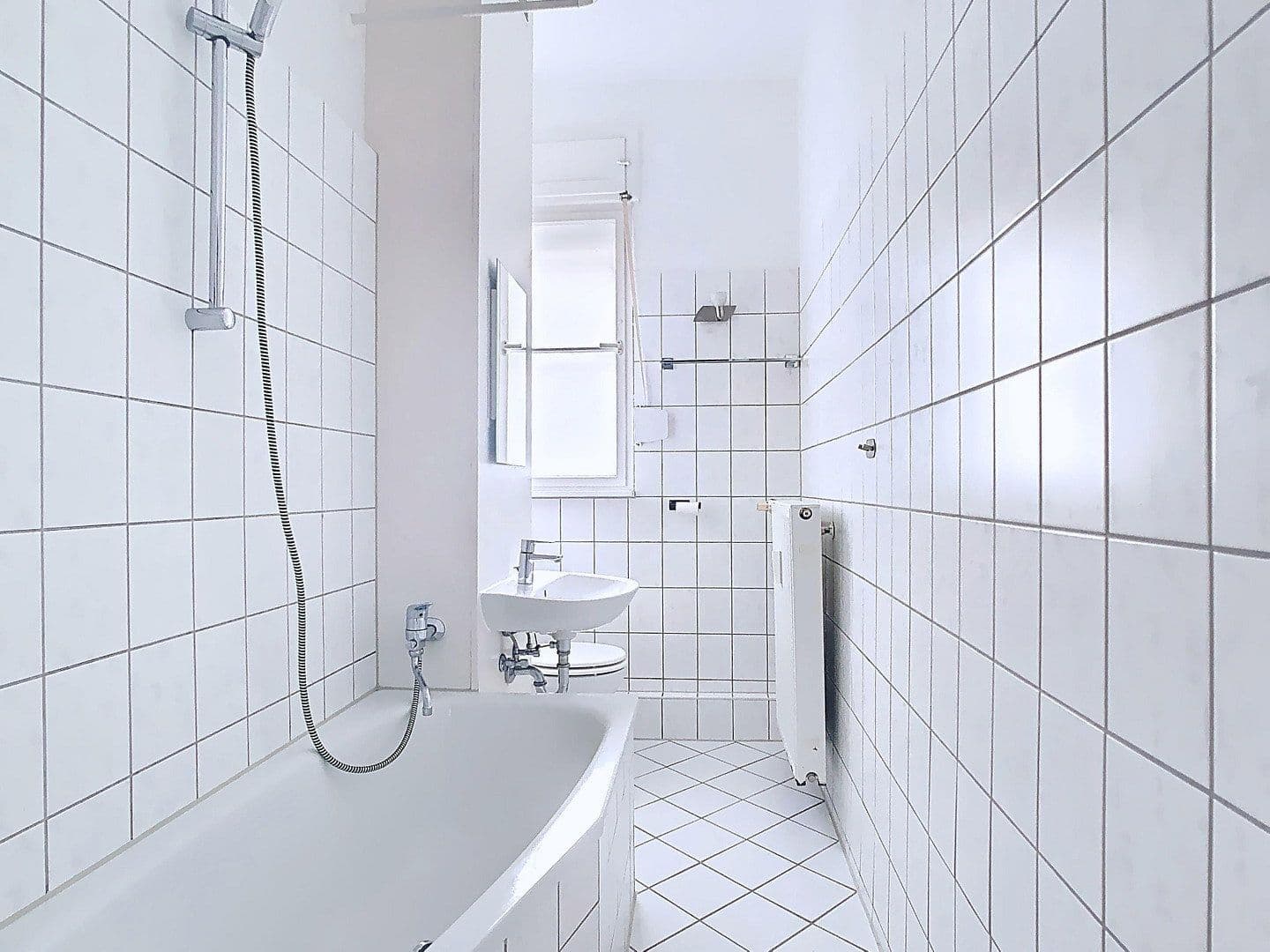 Predaj bytu 3-izbový 68 m², Berlin, Berlín Predaj bytu 3-izbový 68 m², Berlin, Berlín