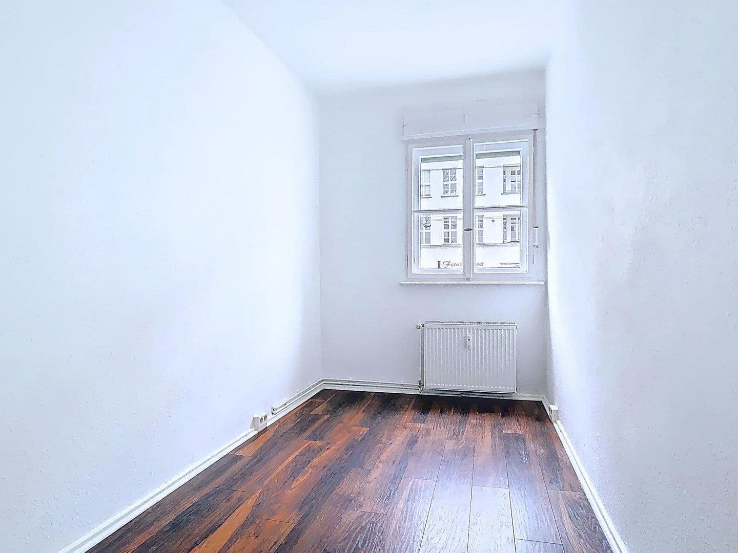 Predaj bytu 3-izbový 68 m², Berlin, Berlín Predaj bytu 3-izbový 68 m², Berlin, Berlín
