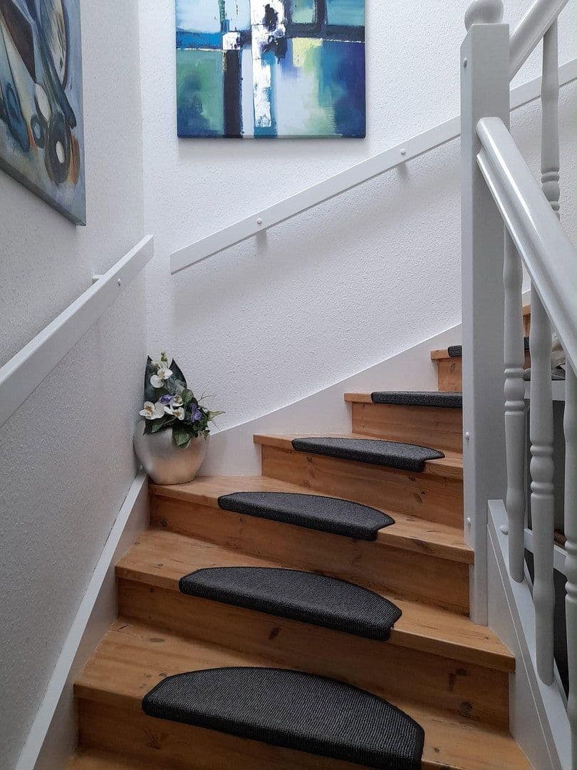 Predaj domu 161 m², pozemok 1.208 m², Merenberg, Hesensko Predaj domu 161 m², pozemok 1.208 m², Merenberg, Hesensko