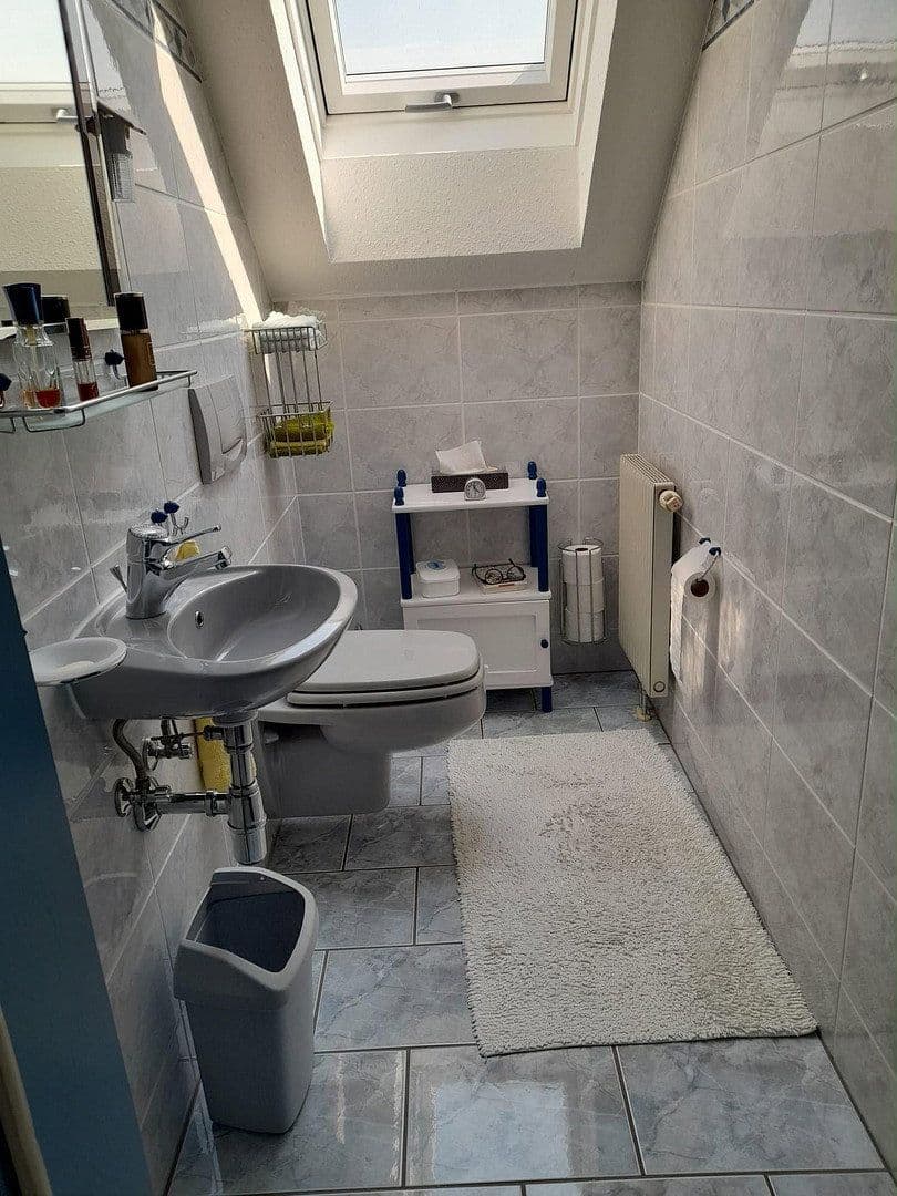 Predaj domu 161 m², pozemok 1.208 m², Merenberg, Hesensko Predaj domu 161 m², pozemok 1.208 m², Merenberg, Hesensko