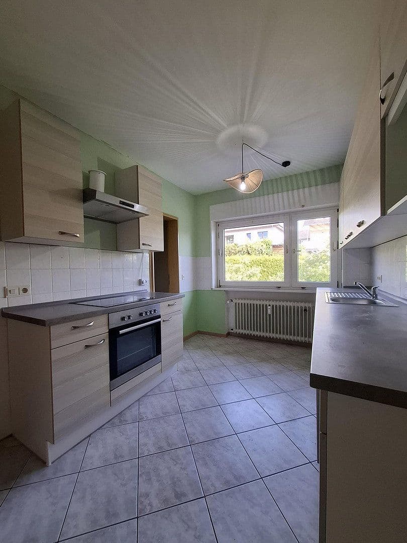 Predaj domu 329 m², pozemok 550 m², Oberwesel, Porýnie-Falcko Predaj domu 329 m², pozemok 550 m², Oberwesel, Porýnie-Falcko