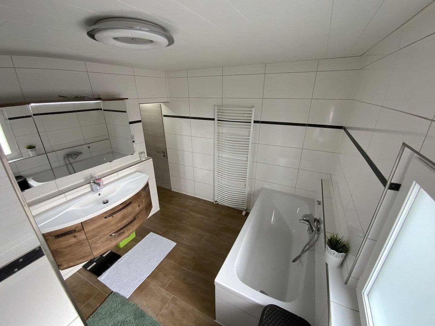 Predaj domu 152 m², pozemok 210 m², Idar-Oberstein, Porýnie-Falcko Predaj domu 152 m², pozemok 210 m², Idar-Oberstein, Porýnie-Falcko