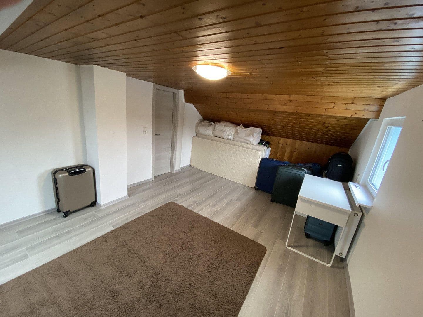 Predaj domu 152 m², pozemok 210 m², Idar-Oberstein, Porýnie-Falcko Predaj domu 152 m², pozemok 210 m², Idar-Oberstein, Porýnie-Falcko