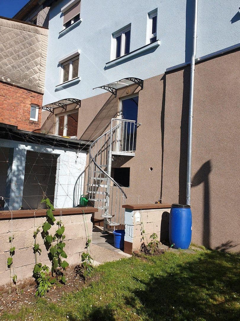 Predaj domu 152 m², pozemok 210 m², Idar-Oberstein, Porýnie-Falcko Predaj domu 152 m², pozemok 210 m², Idar-Oberstein, Porýnie-Falcko