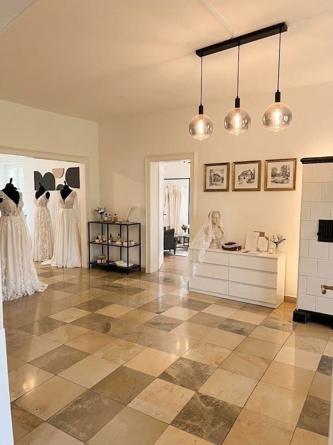 Predaj domu 352 m², pozemok 5.245 m², Bad Essen, Dolné Sasko Predaj domu 352 m², pozemok 5.245 m², Bad Essen, Dolné Sasko
