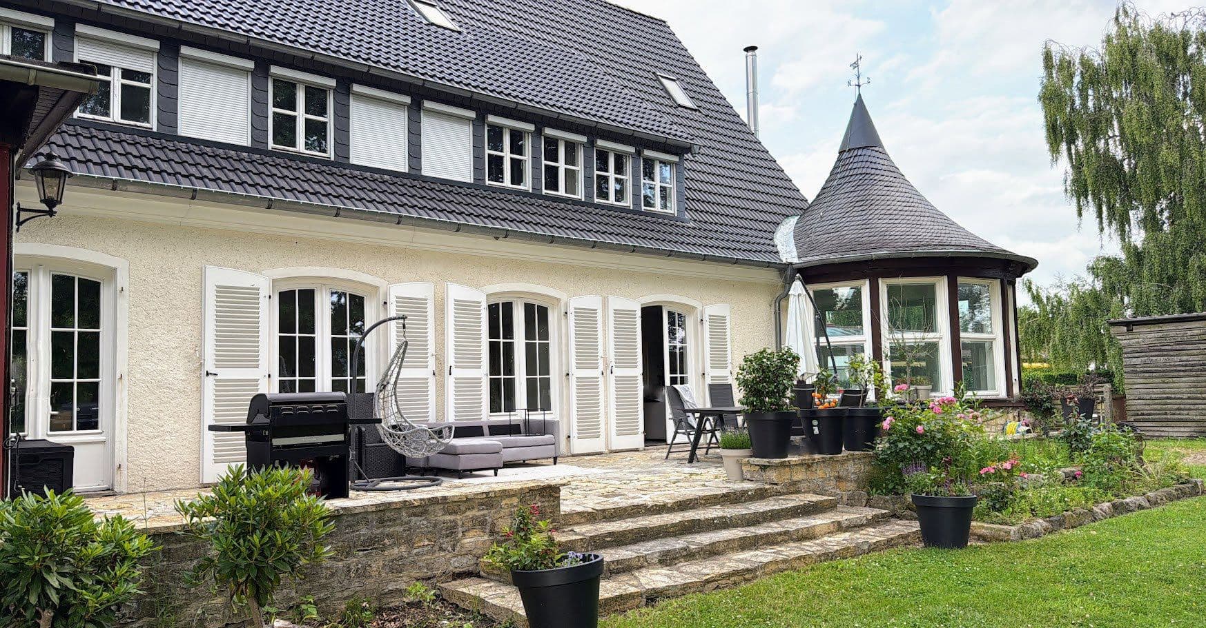 Predaj domu 352 m², pozemok 5.245 m², Bad Essen, Dolné Sasko Predaj domu 352 m², pozemok 5.245 m², Bad Essen, Dolné Sasko