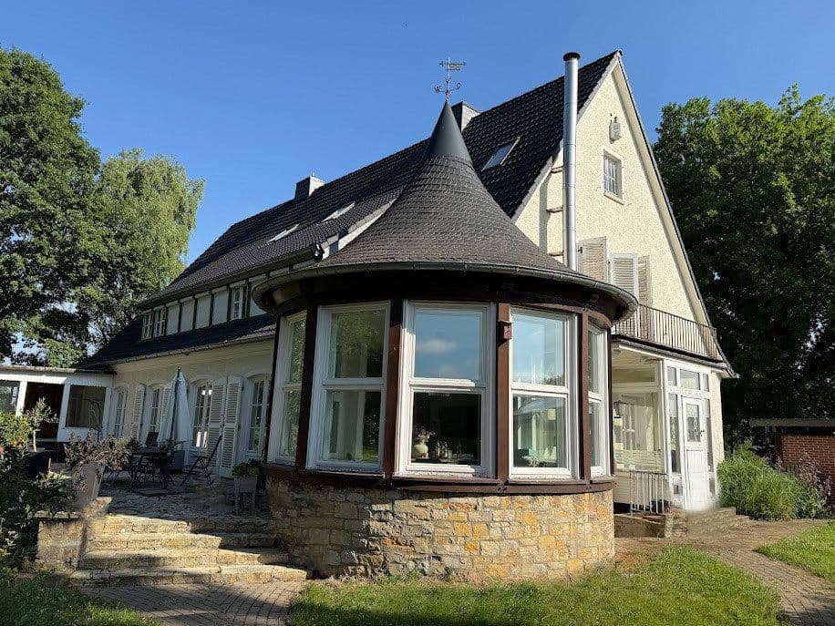 Predaj domu 352 m², pozemok 5.245 m², Bad Essen, Dolné Sasko Predaj domu 352 m², pozemok 5.245 m², Bad Essen, Dolné Sasko